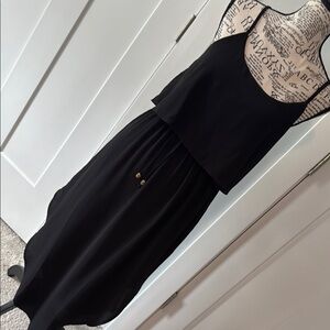 💜3/$12💜 Chic Black Layered Midi Dress